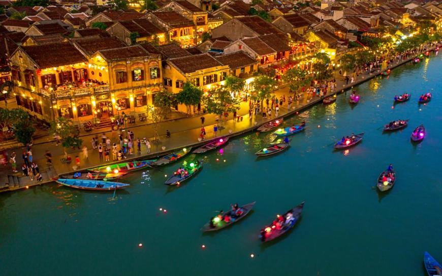 Dom Hostel Hoian Old Town Location Hoi An Esterno foto