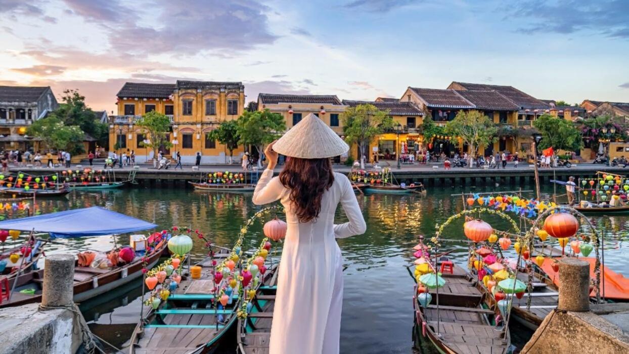 Dom Hostel Hoian Old Town Location Hoi An Esterno foto